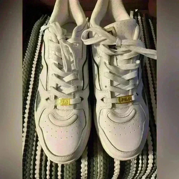 Men’s Fila white leather/ synthetic sneakers size11.5 NWOT. Teratach 600 - Picture 2 of 7